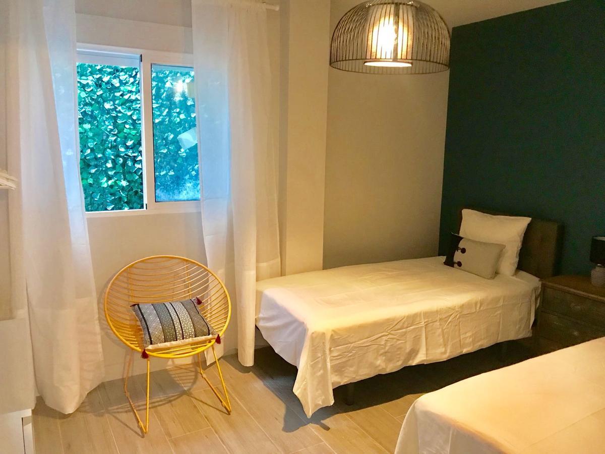 Lujoso Duplex En La Playa Con Vistas Al Mar Apartment Torremolinos Luaran gambar
